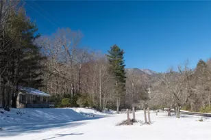 1220 Rock Creek Rd, Burnsville, NC 28714 - Photo 37