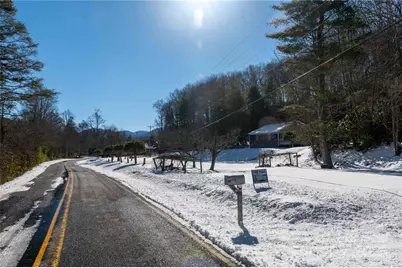 1220 Rock Creek Road, Burnsville, NC 28714 - Photo 13