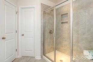 300 Creekview Rd, Hendersonville, NC 28792 - Photo 21