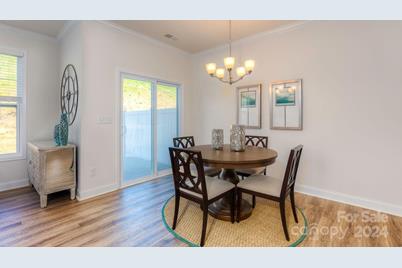 300 Creekview Road, Hendersonville, NC 28792 - Photo 15