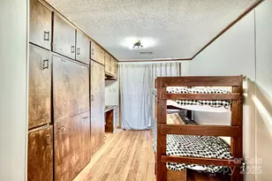 3050 Old Johns River Rd, Collettsville, NC 28611 - Photo 29