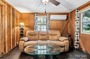 685 Shumont Rd, Black Mountain, NC 28711 - Photo 17