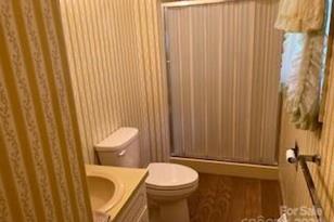 432 E Magnolia Rd, North Wilkesboro, NC 28659 - Photo 15