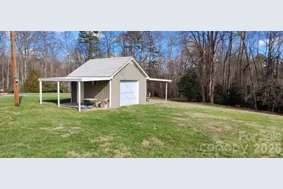 1104 Old Hwy 60 Highway, Wilkesboro, NC 28697 - Photo 19
