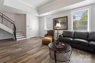 6 Village Ln, Asheville, NC 28803 - Photo 3