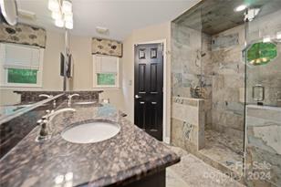 10235 Mt Holly Rd, Charlotte, NC 28214 - Photo 21