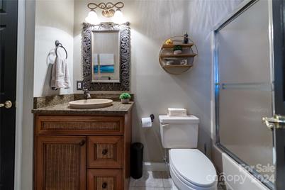 10235 Mount Holly Road, Charlotte, NC 28214 - Photo 17