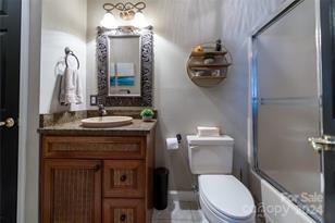 10235 Mt Holly Rd, Charlotte, NC 28214 - Photo 17