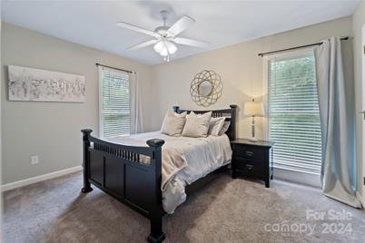 10235 Mount Holly Road, Charlotte, NC 28214 - Photo 15