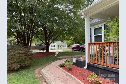 3329 Draper Avenue, Charlotte, NC 28205 - Photo 3