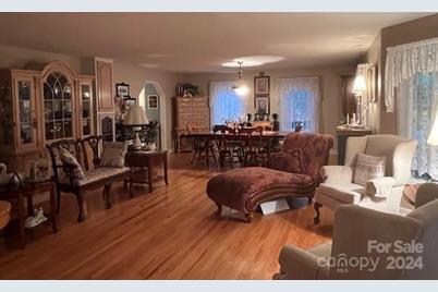 1240 Gaddy Road S, Nebo, NC 28761 - Photo 15