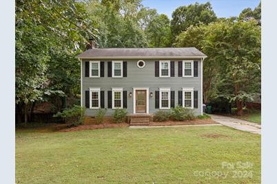 8915 Rittenhouse Circle, Charlotte, NC 28270 - Photo 1