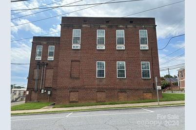 901 Ashe Avenue NW, Lenoir, NC 28645 - Photo 5