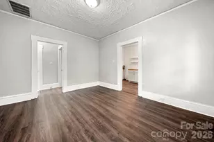 225 Flint St, Charlotte, NC 28216 - Photo 21