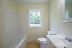 91 Hwy 16 Highway N, Taylorsville, NC 28681 - Photo 9