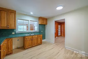 91 Hwy 16 Highway N, Taylorsville, NC 28681 - Photo 23