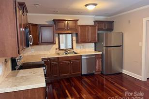 300 N Fulton St, Salisbury, NC 28144 - Photo 5