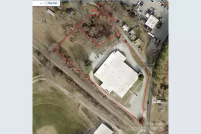 1495 North Main Street, Hendersonville, NC 28739 - Photo 1