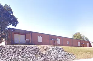 1495 N Main St, Hendersonville, NC 28739 - Photo 1