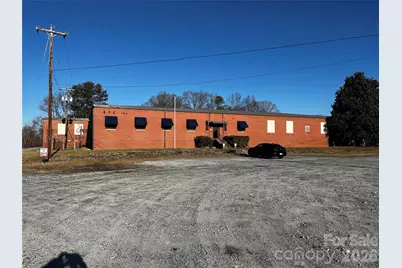1495 North Main Street, Hendersonville, NC 28739 - Photo 3