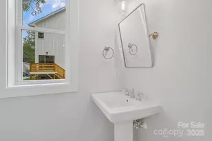 345 Riverview Dr, Asheville, NC 28806 - Photo 9