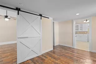 290 Killian St, Waynesville, NC 28786 - Photo 19