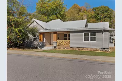290 Killian Street, Waynesville, NC 28786 - Photo 1