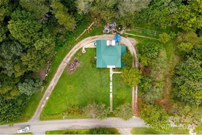 603 Halsbury Avenue, Hendersonville, NC 28791 - Photo 5