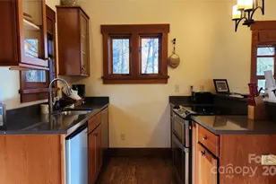 5 Chaucer Rd, Black Mountain, NC 28711 - Photo 25