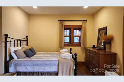 5 Chaucer Road, Black Mountain, NC 28711 - Photo 21