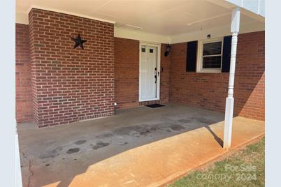 148 Westhaven Street, Forest City, NC 28043 - Photo 5