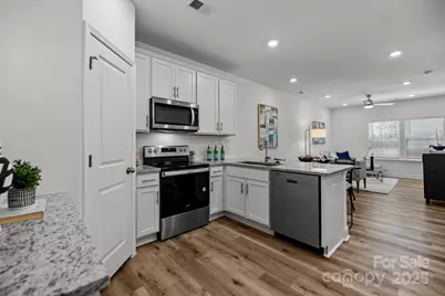 3108 Butler Hill Drive, Matthews, NC 28105 - Photo 5