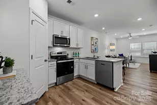 3108 Butler Hl Dr, Matthews, NC 28105 - Photo 5