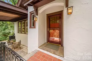 108 Lakewood Dr, Asheville, NC 28803 - Photo 7