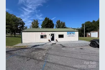 222 S Center Street, Hildebran, NC 28637 - Photo 1