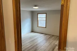 112 and 154 Merri Dr, Hendersonville, NC 28792 - Photo 33