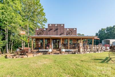 5067 E Dixon Boulevard, Kings Mountain, NC 28086 - Photo 9