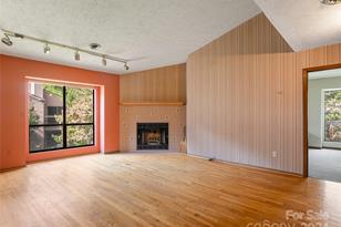 38 Ravencroft Ln, Asheville, NC 28803 - Photo 7