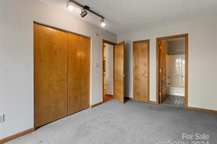 38 Ravencroft Ln, Asheville, NC 28803 - Photo 23