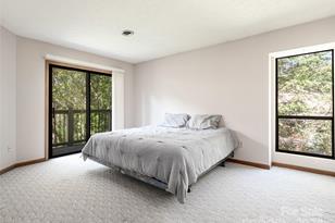 38 Ravencroft Ln, Asheville, NC 28803 - Photo 15