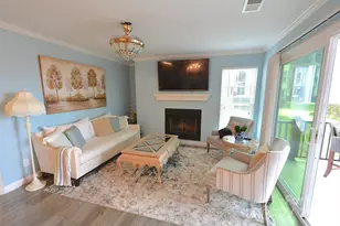 18867 Vineyard Point Ln, Cornelius, NC 28031 - Photo 9