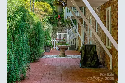 163 Northern Lights Lane, Hendersonville, NC 28739 - Photo 17