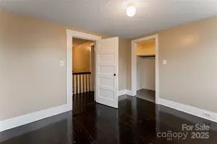 22 Pine Grove Ave, Asheville, NC 28801 - Photo 15