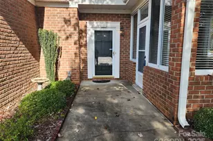 11311 Olde Turnbury Ct, Charlotte, NC 28277 - Photo 3