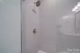 560 Geneva Cir, Gastonia, NC 28056 - Photo 11