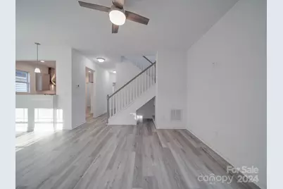 560 Geneva Circle, Gastonia, NC 28056 - Photo 7