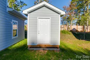 560 Geneva Cir, Gastonia, NC 28056 - Photo 21