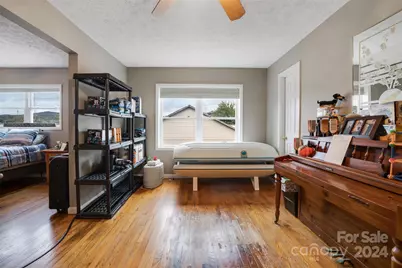 6 Sanderson Street, Hayesville, NC 28904 - Photo 15