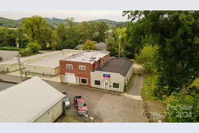 6 Sanderson Street, Hayesville, NC 28904 - Photo 1