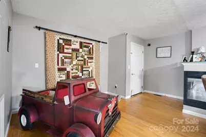 6 Sanderson Street, Hayesville, NC 28904 - Photo 13